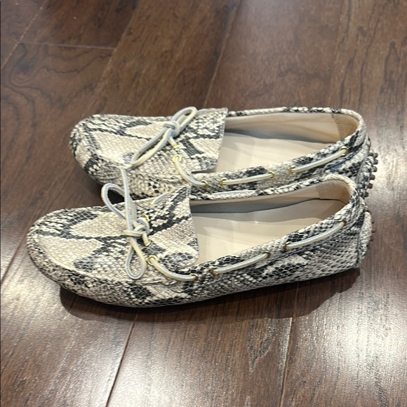 Cole Haan Snakeskin Patterned Loafers- size 8.5 - Picture 5 of 7